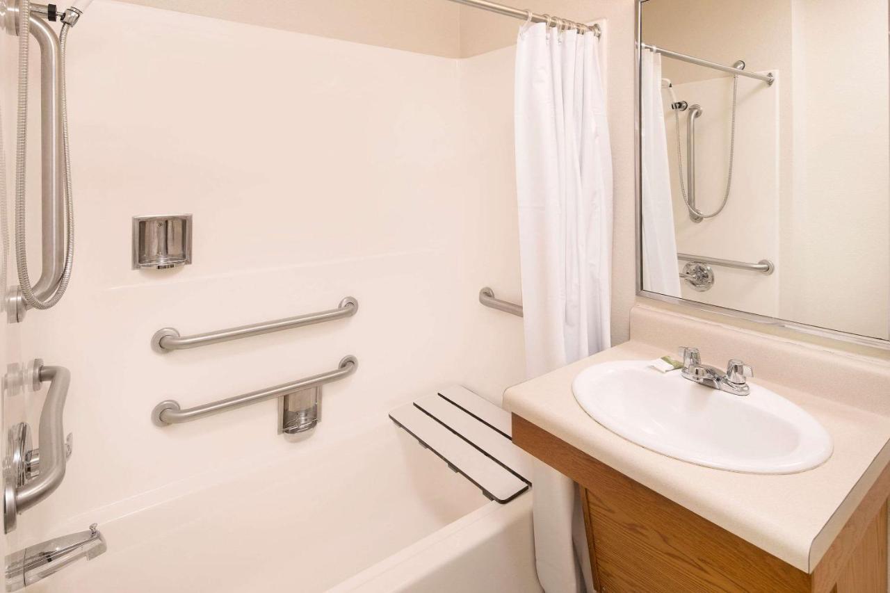 Woodspring Suites Charlotte Gastonia Exterior photo