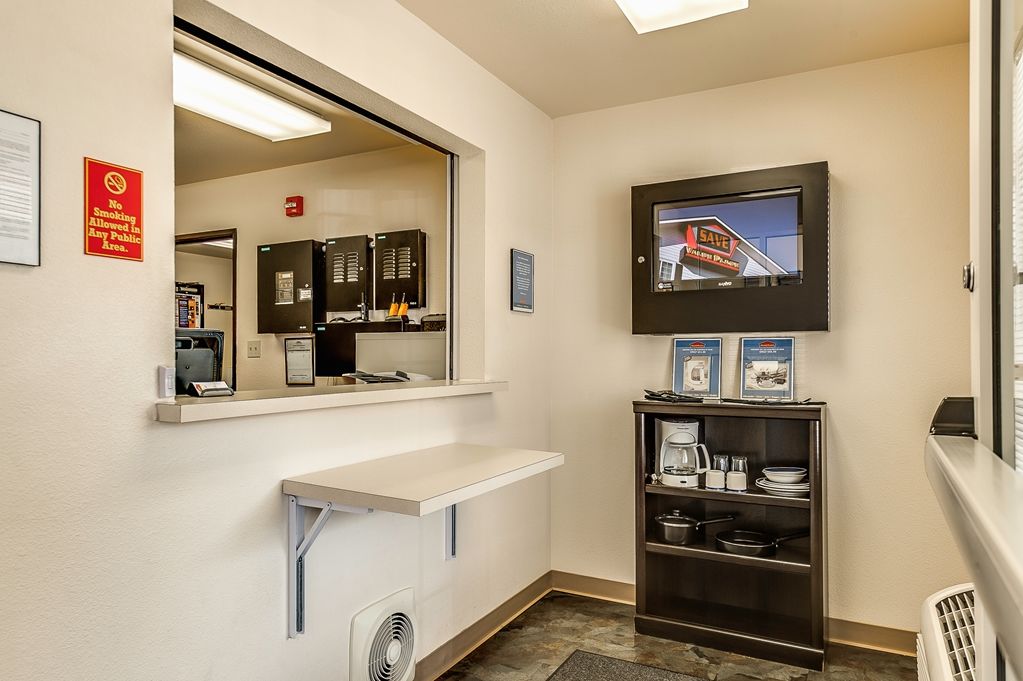 Woodspring Suites Charlotte Gastonia Interior photo