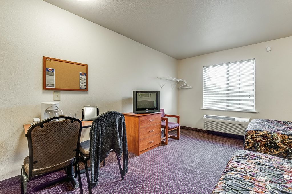 Woodspring Suites Charlotte Gastonia Room photo