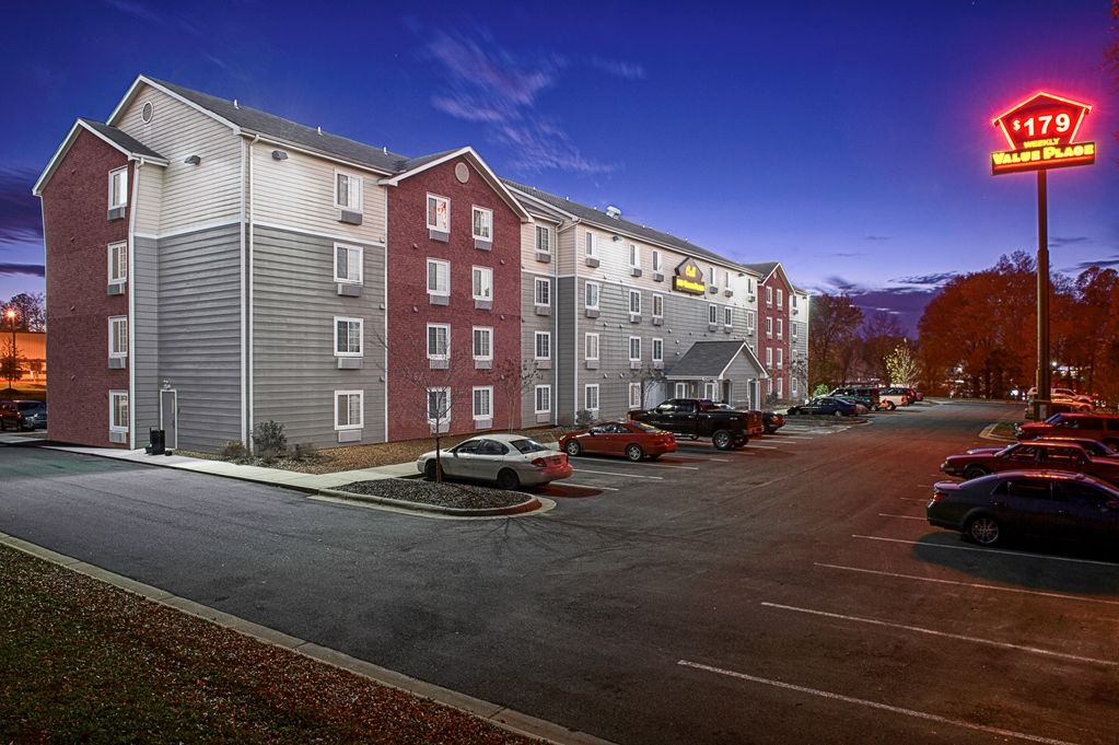 Woodspring Suites Charlotte Gastonia Exterior photo